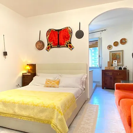 Πανσιόν Canduleri 4*