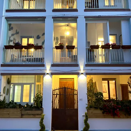 בית הארחה Canduleri אורגוסולו